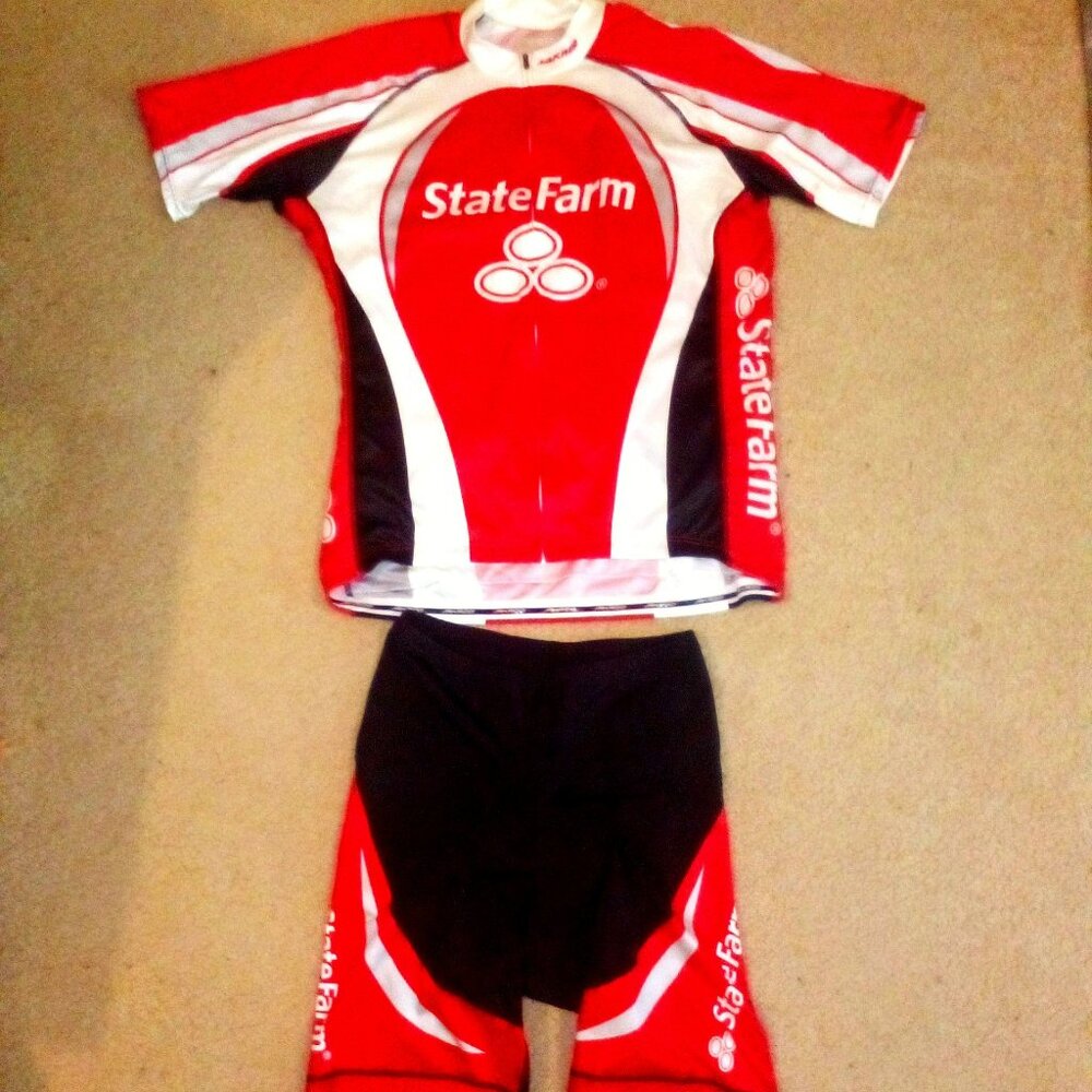 Men's Cycling Set: Full Zip Jersey & Padded Shorts.  Great Condition